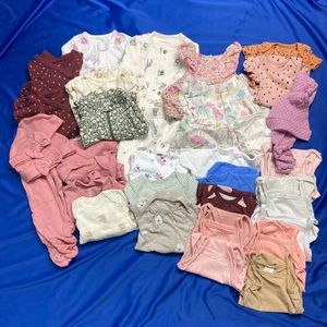 ***SOLD*** Newborn baby clothes bundle
